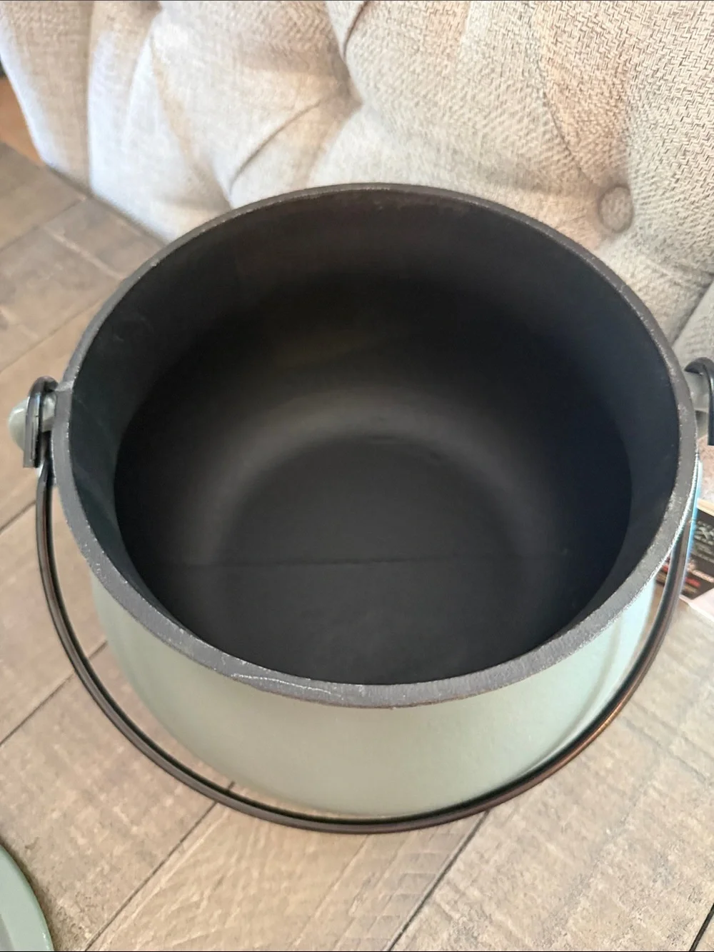 Very Rare Smith and Clark Cast Iron Cauldron 4 QT SAGE GREEN 2026 Halloween NWT